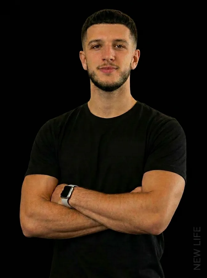 Thomas — Coach HYROX & transformation physique · New Life Social Club