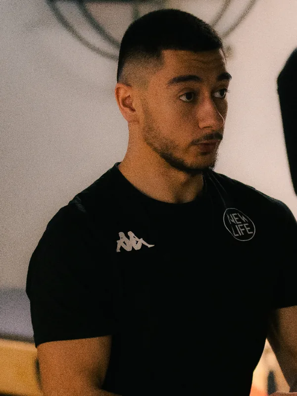 Illian — Coach force & perte de poids · New Life Social Club